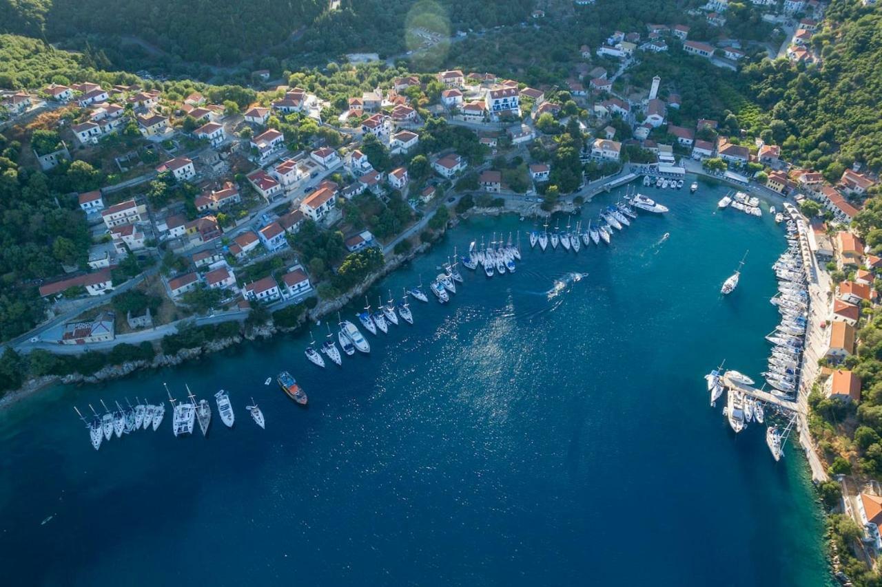 Cavos Seaside House Villa Vathy  Bagian luar foto